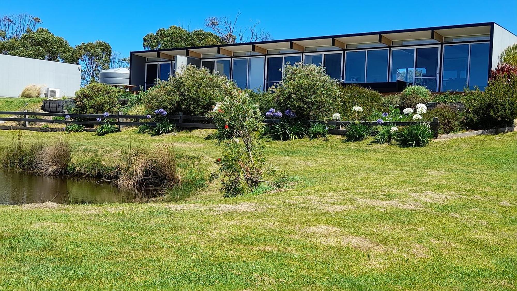 Pelican Point Sanctuary St Helens Bagian luar foto
